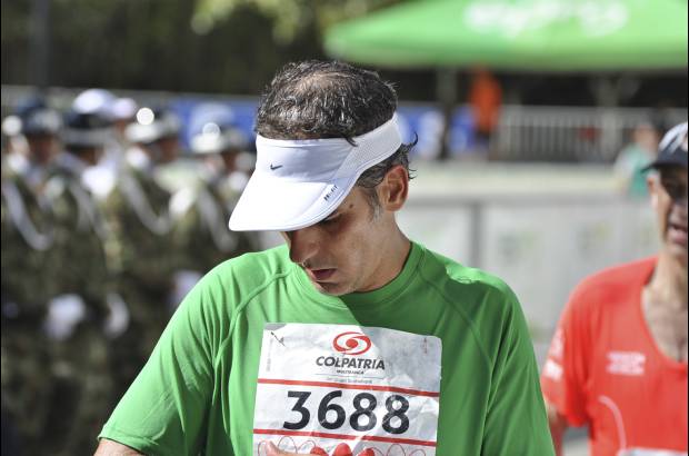 Esteban Jaramillo y Sebasti&#225;n Salazar - M&#225;s de 10 mil competidores se dieron cita en esta hist&#243;rica cita deportiva que se corr&#237;a en las modalidades de 5, 10, 21 y 42 kil&#243;metros.