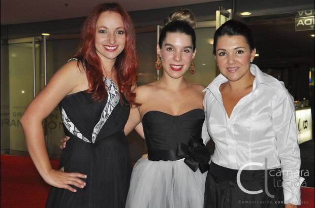 Foto Cámara Lúcida - Cateherine Villota, Manuela Espinal y Natalia Ortiz