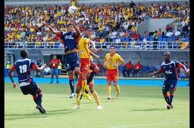 Cortesía Diario del Otún - En empate rojo acabó sequía de Felipe Pardo. El DIM igualó 2-2 con Pereira en la capital de Risaralda.