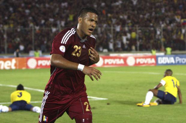 AP - El &#250;nico gol del partido lo marc&#243; el delantero Salom&#243;n Rond&#243;n a los 15 minutos de la primera parte.