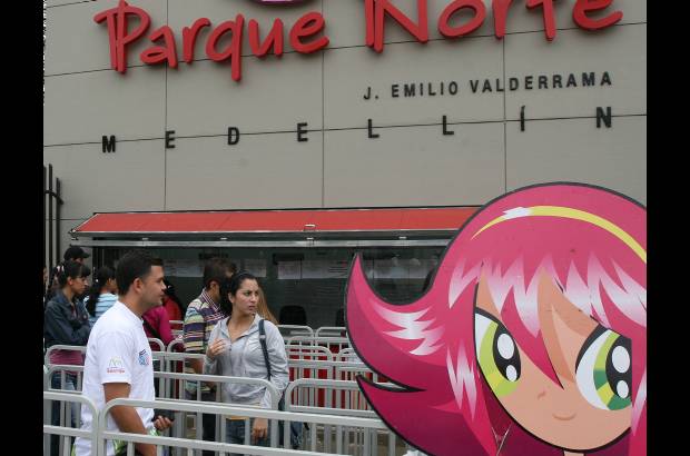 FOTO EL COLOMBIANO - Es uno de los sitios de recreación de mayor acogida por los habitantes de Medellín. Sus juegos mecánicos y el lago que tiene en su centro son sus atracciones más reconocidas. Por el Parque Norte J. Emilio Valderrama han pasado casi todos los medellinenses.