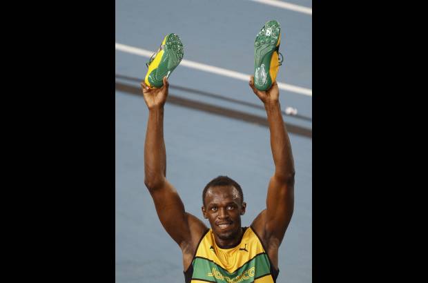 Reuters - Bolt no s&#243;lo cautiva con su exhibiciones en la pista, sino tambi&#233;n con sus plet&#243;ricas celebraciones tras sus proezas.