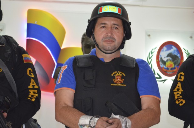 Reuters - Alias &quot;el Loco&quot;, por quien se ofrec&#237;an en Colombia cinco mil millones de pesos, fue capturado por primera vez en febrero de 1990 en San Jos&#233; del Guaviare, pero logr&#243; fugarse ese mismo a&#241;o.