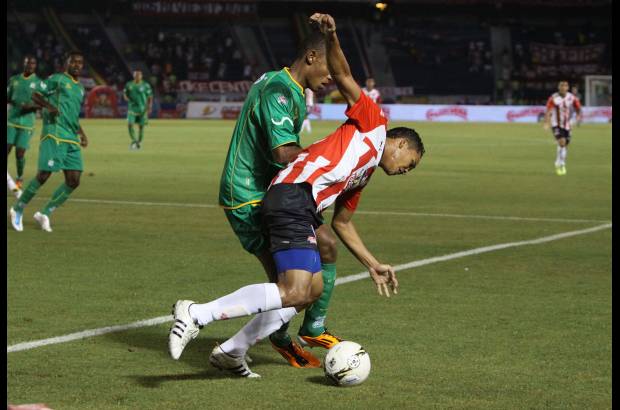 Colprensa - Junior gole&#243; 4-0 a Quind&#237;o en el Metropolitano.