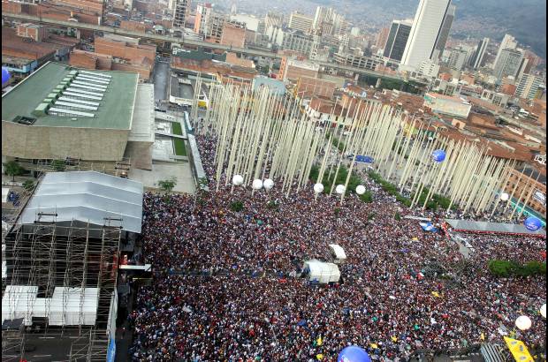 Henry Agudelo - El concierto de Juanes el 16 de octubre de 2005 en la calle San Juan fue multitudinario.