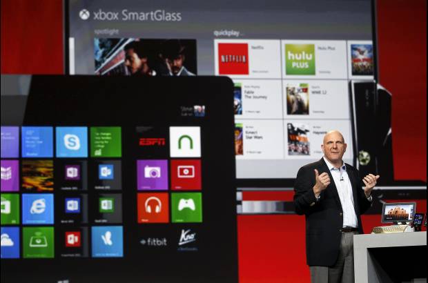 Reuters - Steve Ballmer, CEO de Microsoft, mostró lo nuevo de Windows.