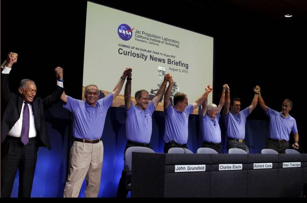 Foto Reuters - La Nasa calificó la proeza como la más elaborada y difícil en los anales de los vuelos al espacio robotizados.