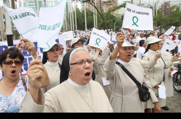 Hern&#225;n Vanegas - No import&#243; el credo, la religi&#243;n, ni el color de piel, el prop&#243;sito era uno solo: gritar no m&#225;s violencia.