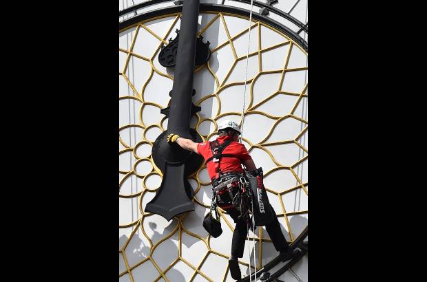 AFP - &quot;Se trata de una pieza del patrimonio nacional que debemos salvaguardar para las futuras generaciones&quot;, explic&#243; Steve Jaggs, responsable de mantenimiento del Big Ben.