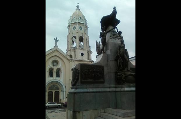 Nelson Matta - La Plaza Central, del Caso Antiguo en Ciudad de Panam&#225; conserva la arquitectura hisp&#225;nica.