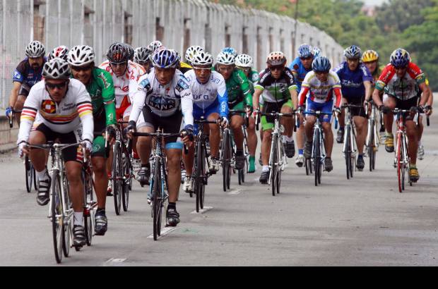 Manuel Saldarriaga - Los esfuerzos para los ciclistas recreativos, m&#225;ster, aficionados o profesionales son los mismos.