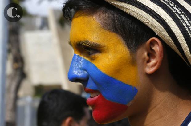 FOTO JUAN ANTONIO S&#193;NCHEZ, ENVIADO ESPECIAL A BRASIL - Los aficionados que viajaron a territorio carioca para presenciar los partidos de la Selecci&#243;n hicieron sentir al equipo como en el Metropolitano, un gesto que Colombia respondi&#243; con tres goles.