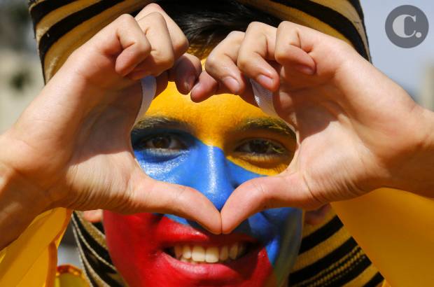 FOTO JUAN ANTONIO S&#193;NCHEZ, ENVIADO ESPECIAL A BRASIL - Los aficionados que viajaron a territorio carioca para presenciar los partidos de la Selecci&#243;n hicieron sentir al equipo como en el Metropolitano, un gesto que Colombia respondi&#243; con tres goles.