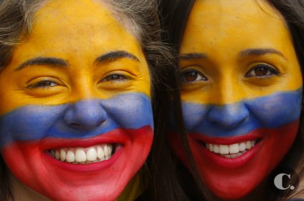 FOTO JUAN ANTONIO S&#193;NCHEZ, ENVIADO ESPECIAL A BRASIL - Los aficionados que viajaron a territorio carioca para presenciar los partidos de la Selecci&#243;n hicieron sentir al equipo como en el Metropolitano, un gesto que Colombia respondi&#243; con tres goles.