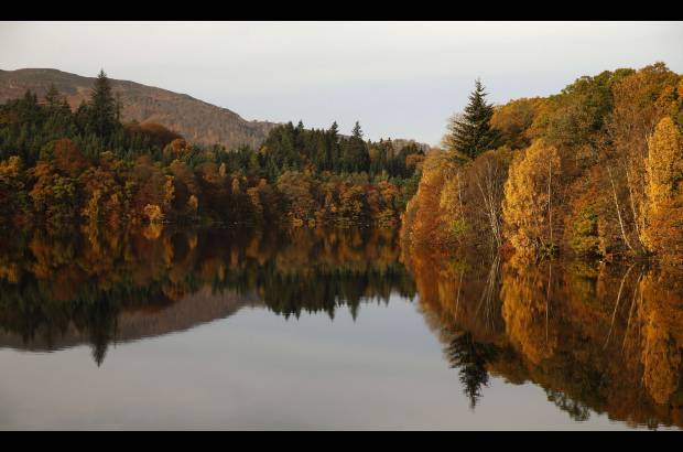 Reuters - Lleg&#243; el oto&#241;o a Escocia.