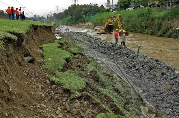Fotos: Henry Agudelo - El sitio que est&#225; siendo analizado por la comisi&#243;n est&#225; ubicado a menos de 20 metros donde se present&#243; la falla en enero pasado y que oblig&#243; a la interrupci&#243;n del servicio por 10 horas.