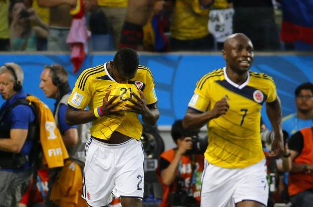 FOTO JUAN ANTONIO SÁNCHEZ, enviado especial a Cuiabá, Brasil - El seleccionado tricolor terminó su participación en primera ronda con goleada 4-1 sobre Japón y avanzó como primera del Grupo C a los octavos de final del Mundial. Los goles ante los nipones los marcaron Cuadrado, Jackson y James, Okazaki anotó el descuento.
