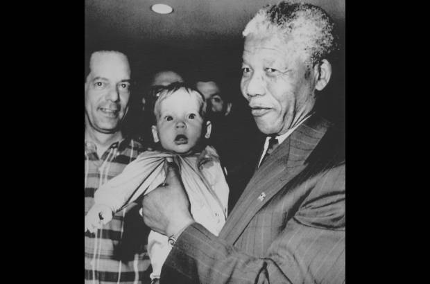 Reuters - Su filosofía sobre el perdón y la reconciliación llevaron a que sus ideas se extendieran por todo el continente africano y el mundo.