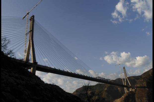 Reuters - El puente se encuentra en la zona conocida como El Espinazo del Diablo, entre los estados de Durango y Sinaloa.