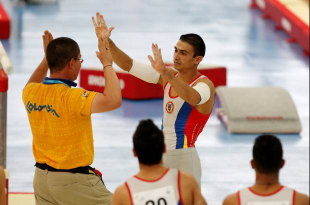 Juan Antonio S&#225;nchez - Como hace cuatro a&#241;os en Buenos Aires, Giraldo se convirti&#243; en el m&#225;s completo de los 33 gimnastas en los Juegos Suramericanos 2010.