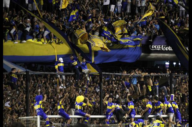 Reuters - Cierto sector de la prensa deportiva y algunos jugadores del medio local, como el colombiano Te&#243;filo Guti&#233;rrez, han intentado descalificar el paso por el Apertura del Boca al considerar que el equipo no ha marcado muchos goles y carece de brillo.