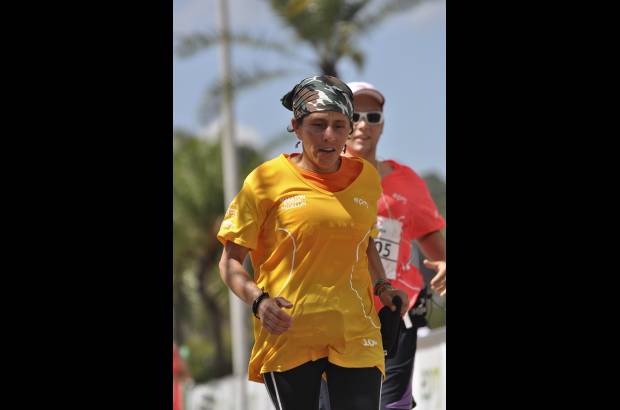 Esteban Jaramillo y Sebasti&#225;n Salazar - M&#225;s de 10 mil competidores se dieron cita en esta hist&#243;rica cita deportiva que se corr&#237;a en las modalidades de 5, 10, 21 y 42 kil&#243;metros.
