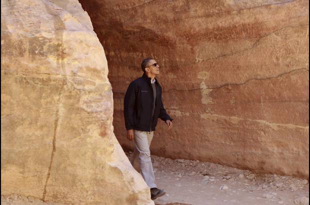 Reuters - Obama visit&#243; la antigua ciudad jordana de Petra.