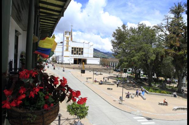 Robinson S&#225;enz - Las im&#225;genes de Antioquia, municipio de Sons&#243;n.