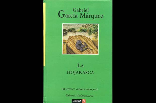 - 1955. LA HOJARASCA: Se esboza a Macondo, un pueblo que ha caído en desgracia. Aparecen personajes de Cien años de soledad como el coronel Aureliano Buendía.