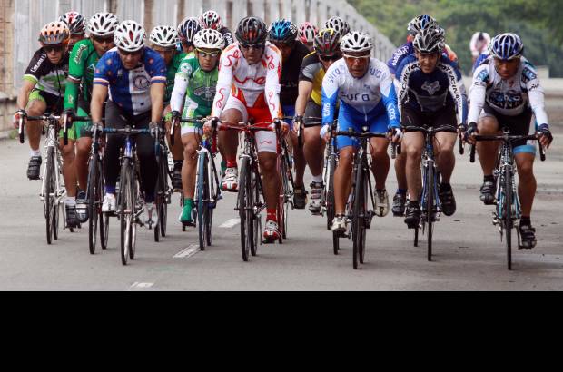 Manuel Saldarriaga - Mucha categor&#237;a en la primera etapa de la ruta para los mayores.