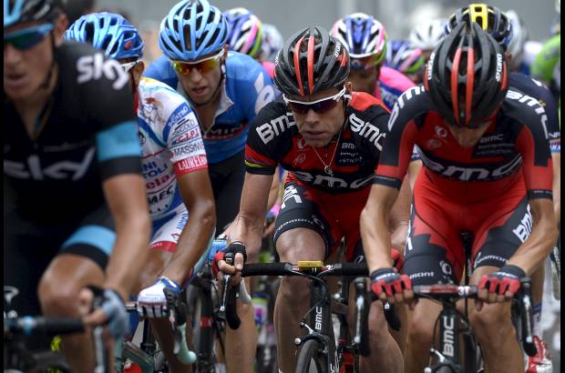 AP - Cadel Evans (BMC) se defendi&#243; a punto de veteran&#237;a.