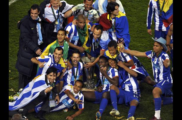 Reuters - Hasta ahora, el único triunfo portugués en la competición estuvo a cargo del propio Porto, que se adjudicó la edición de 2002-03, entonces denominada Copa de la Uefa, tras derrotar al Celtic Glasgow, por 3-2.