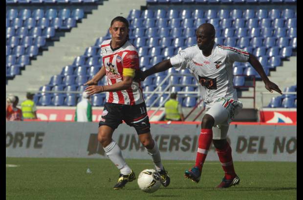 Colprensa - Junior 4-Patriotas 3.