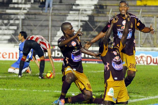 FOTO COLPRENSA - Tolima 3-2 Junior