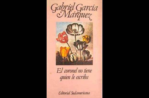 - 1961. EL CORONEL NO TIENE QUIEN LE ESCRIBA: El coronel espera con paciencia, casi esperanza, la pensión que nunca llega. Un hombre que cree en la justicia, el respeto a la palabra, en la ley.