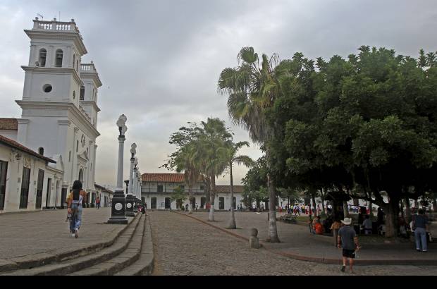 Juan Fernando Cano - El municipio de Girón está ubicado en el Distrito Metropolitano de Bucaramanga, Santander.