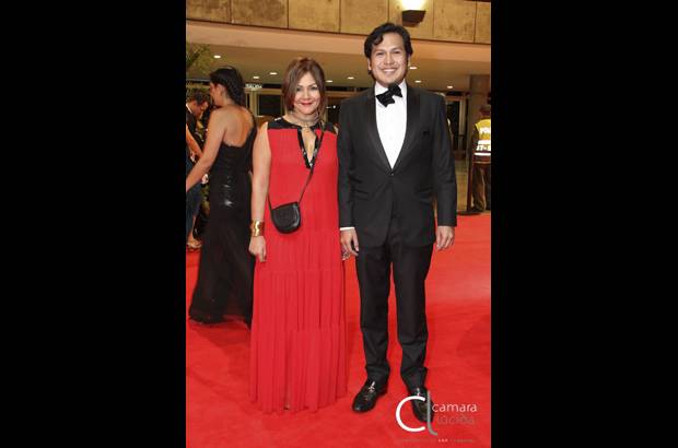 Foto Cámara Lúcida - Lina Cantillo y Felipe Ricardo.