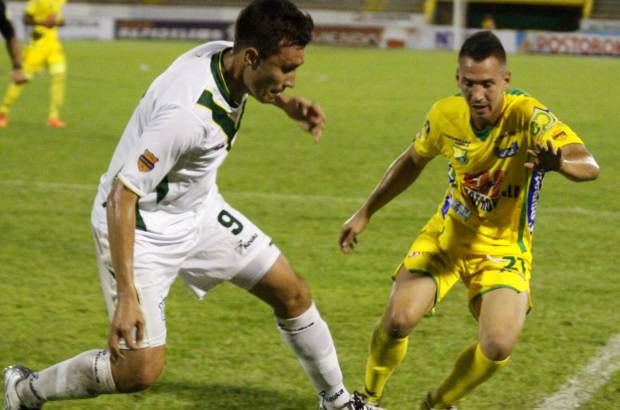 COLPRENSA - El empate 1-1 que entre el Atl&#233;tico Huila y el Deportes Quind&#237;o, dej&#243; al equipo opita en el &#250;ltimo lugar de la tabla de posiciones.