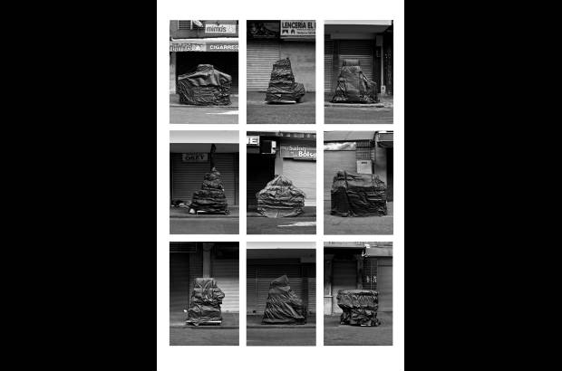 Foto Cortesía - Luis Arcesio Tobón también recibió mención por su obra Sin título.