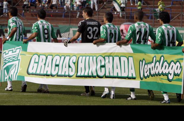 Jaime P&#233;rez - El homenajeado fue el exatacante Faustino Asprilla.
