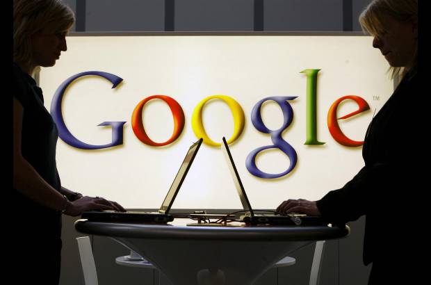 7. - Además del buscador, Google ofrece un portafolio de servicios que incluye imágenes, audio, correo, video, entre múltiples aplicaciones.