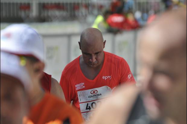 Esteban Jaramillo y Sebasti&#225;n Salazar - M&#225;s de 10 mil competidores se dieron cita en esta hist&#243;rica cita deportiva que se corr&#237;a en las modalidades de 5, 10, 21 y 42 kil&#243;metros.