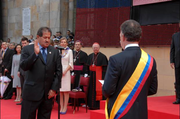 Cortes&#237;a Presidencia de la Rep&#250;blica, archivo - Solo dos d&#237;as despu&#233;s de su posesi&#243;n, el 7 de agosto de 2010, fue hospitalizado de urgencia tras sentir un fuerte dolor en el pecho.