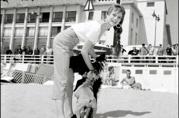AFP - oto sin fecha de Brigitte Bardot en Cannes, durante el festival de cine.