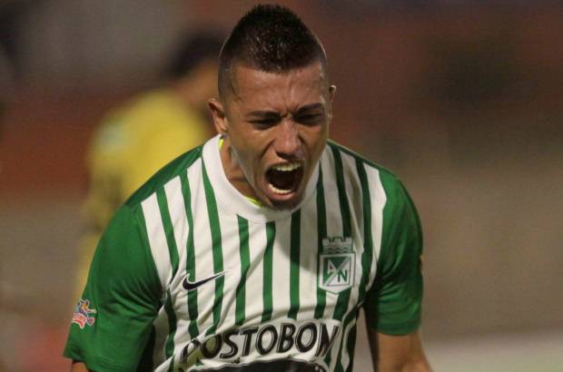 FOTOS HERN&#193;N VANEGAS - El propio Uribe fue el encargado de cerrar la goleada, picando el bal&#243;n por encima de la humanidad de Estacio.