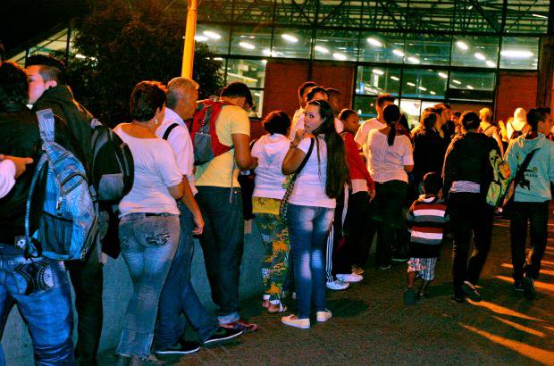 FOTO JUAN ANTONIO S&#193;NCHEZ - Para las autoridades, el impacto real de esta medida lo sentir&#225;n los usuarios que utilizan el metro en el sur, ya que la &#250;nica opci&#243;n que tendr&#225;n es coger bus o taxis.