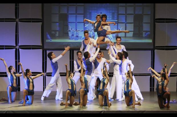 - El BNF suele competir en mundiales de salsa y de tango.