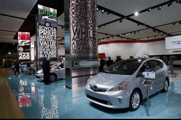 AP - Los fabricantes japoneses, especialmente Toyota, tercero por ventas en Estados Unidos en 2011, lleg&#243; a Detroit con la intenci&#243;n de reavivar su industria tras el devastador terremoto en ese pa&#237;s.
