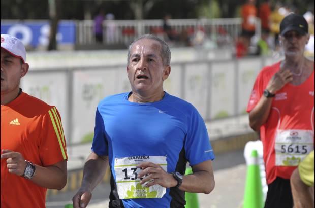 Esteban Jaramillo y Sebasti&#225;n Salazar - M&#225;s de 10 mil competidores se dieron cita en esta hist&#243;rica cita deportiva que se corr&#237;a en las modalidades de 5, 10, 21 y 42 kil&#243;metros.