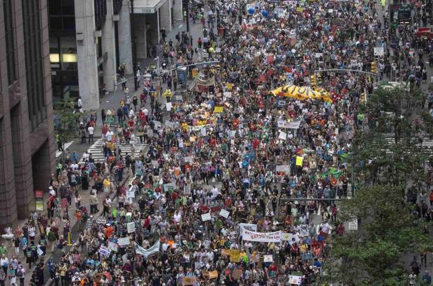 Reuters - Medell&#237;n, Bogot&#225;, Nueva York, Londres, Par&#237;s, Berl&#237;n, Nueva Delhi, Melbourne, Estambul, Lagos, Johannesburgo y R&#237;o de Janeiro, fueron algunas de las ciudades que marcharon contra el cambio clim&#225;tico.